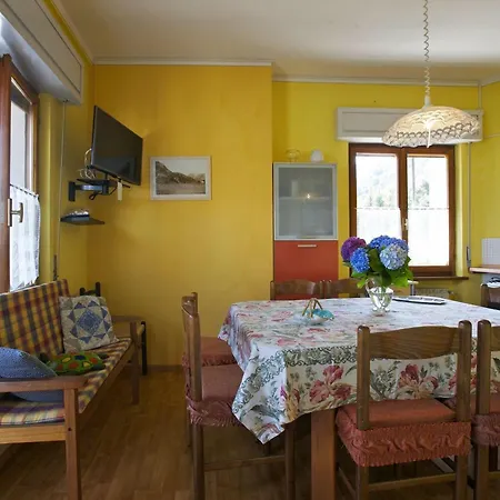 Apartment Casa Bougainville Cannobio