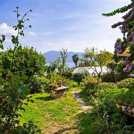 Casa Bougainville Apartment Cannobio
